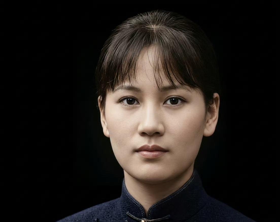宋庆龄是宋氏三姐妹中颜值最高的一位，孙中山遇见她后，坦言：“遇见她，使我有生以来