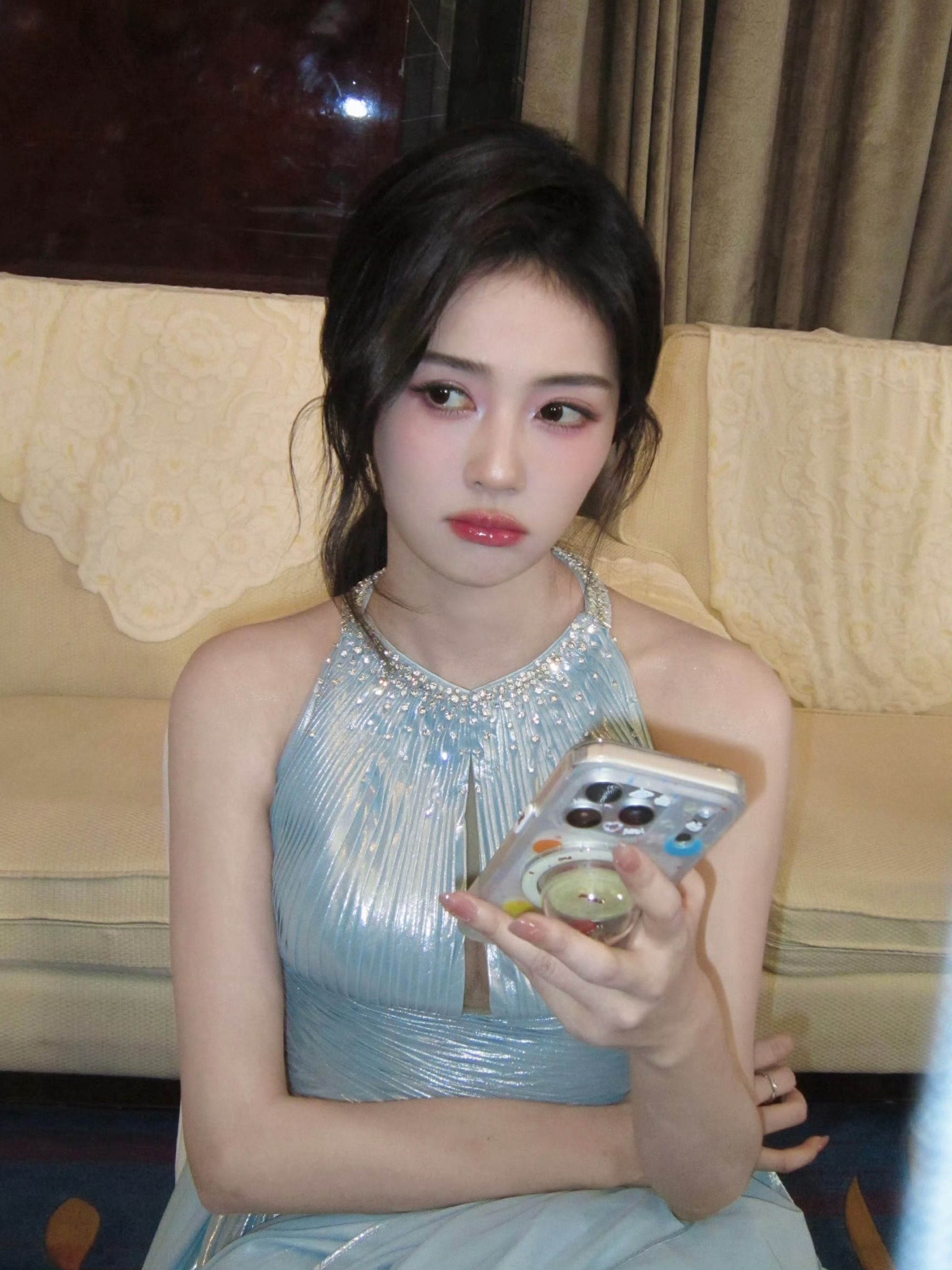 白鹿秒出图白鹿好美好有气质呀