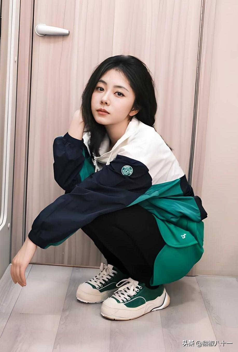 谭松韵演的方婉之，

无论是性格还是长相都与原著完全吻合，

只有一点是和原著有