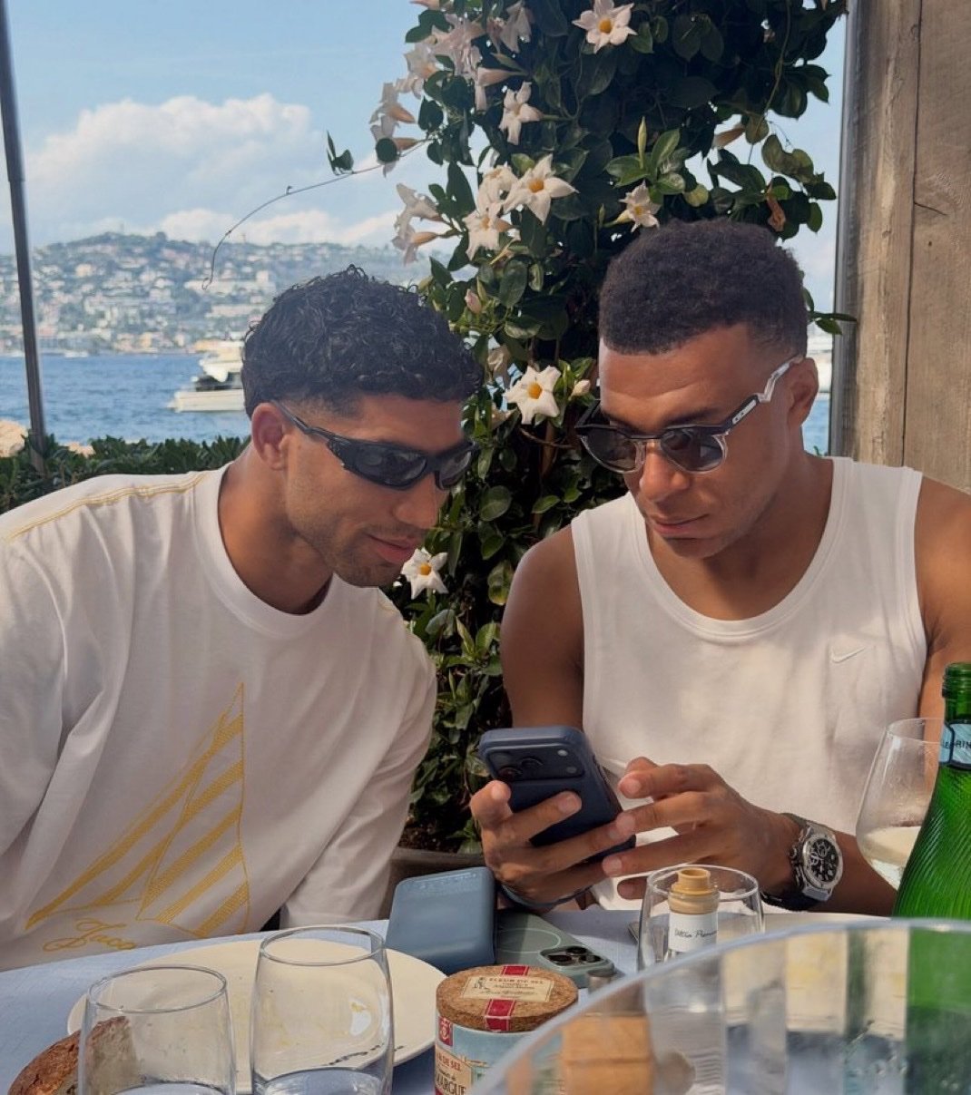 👬🏾 阿什拉夫&姆巴佩法甲法甲联赛