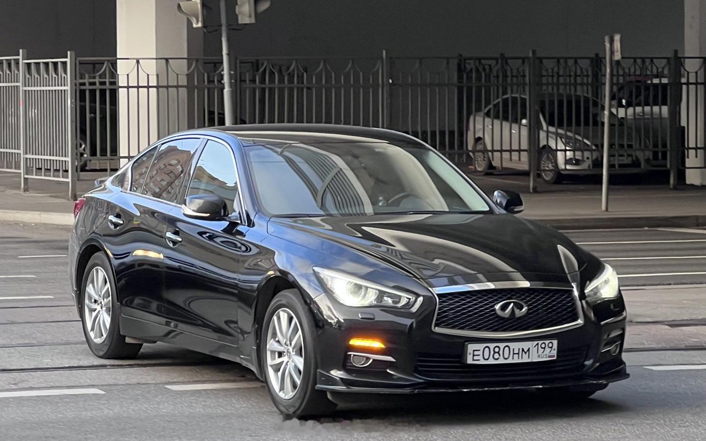 Infiniti Q50 / Audi A6 / BMW 1-seriesToy