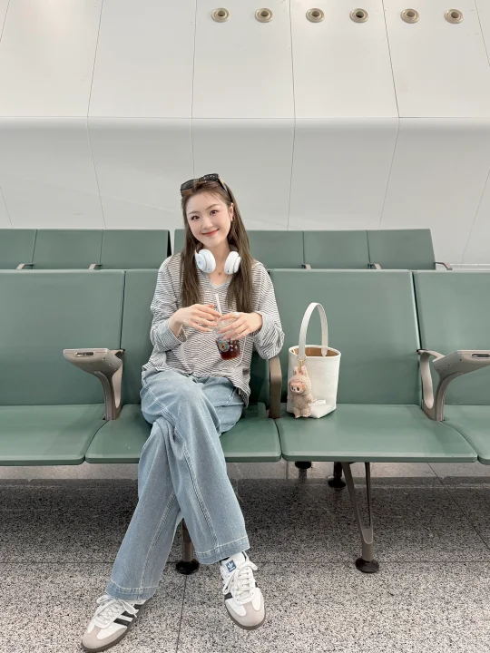 又飞噜🛫赶个早班机