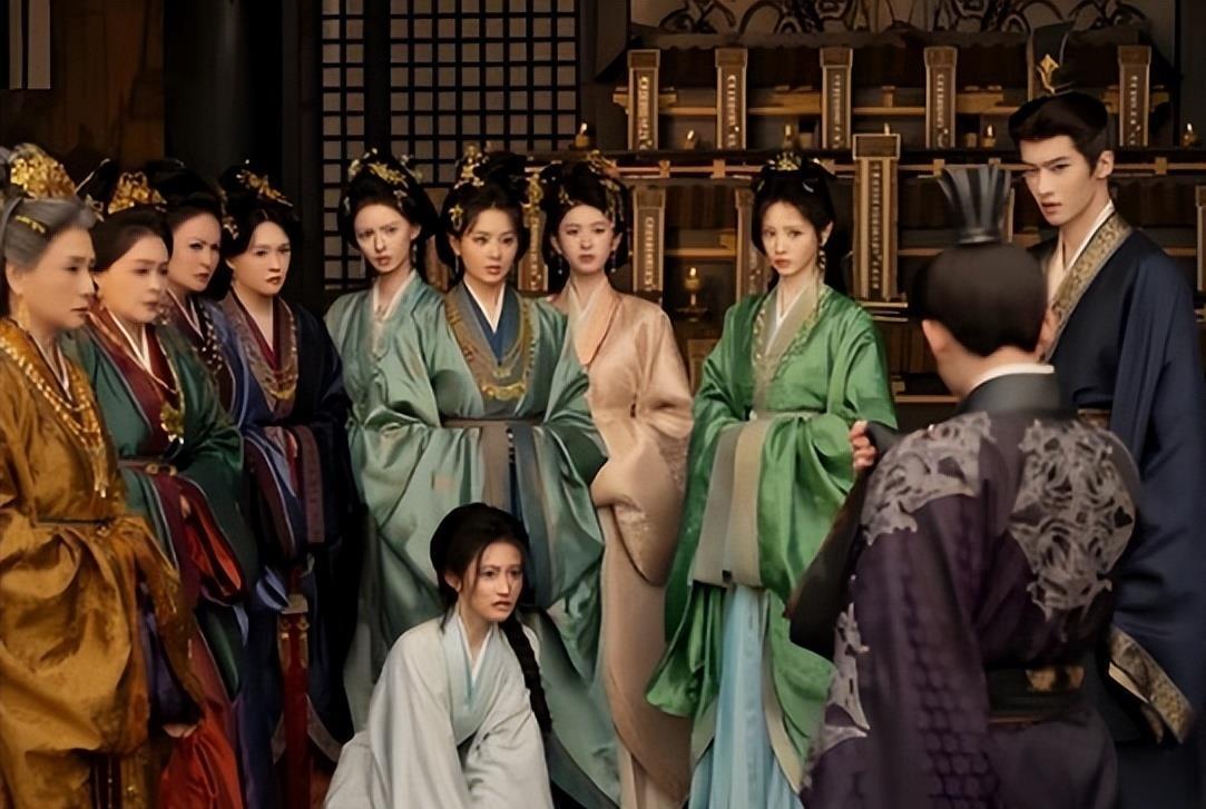 田曦薇新剧《嫁金钗》接档《兰香如故》！陆濯醒后审妻不宠妻，老戏骨全来搅局，两部剧