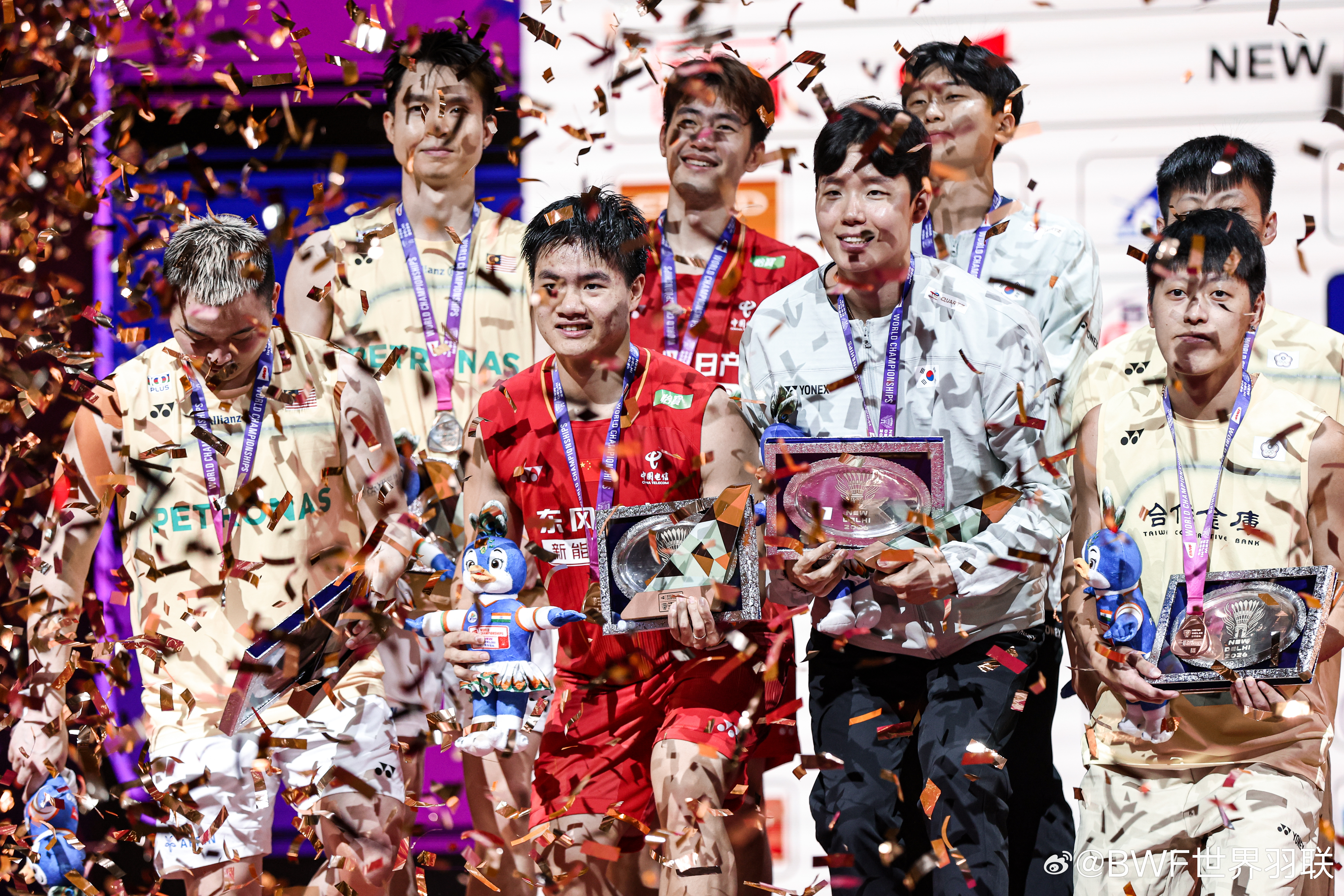 彩带飞扬✨一腔炽热终得回响2026年羽毛球世锦赛