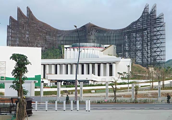 除了美国，印尼是最反华的国家！越南也反华，但离中国太近，他们不敢公开挑衅！只有印