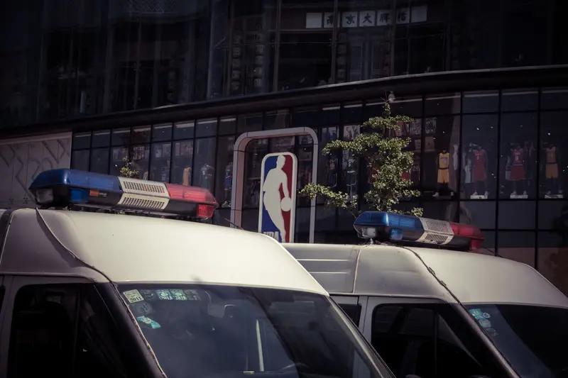 莱昂纳德的球技在NBA属于什么水平
莱昂纳德的球技在NBA那绝对是顶级水平。
进