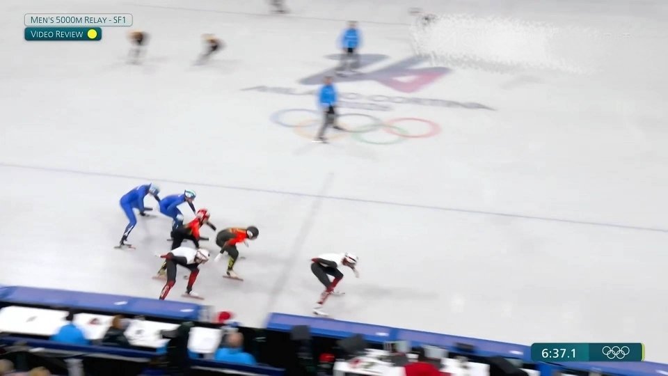 中国短道队男子5000米无缘决赛 比赛全程拼尽全力，前期一路领先，展现出极强的团