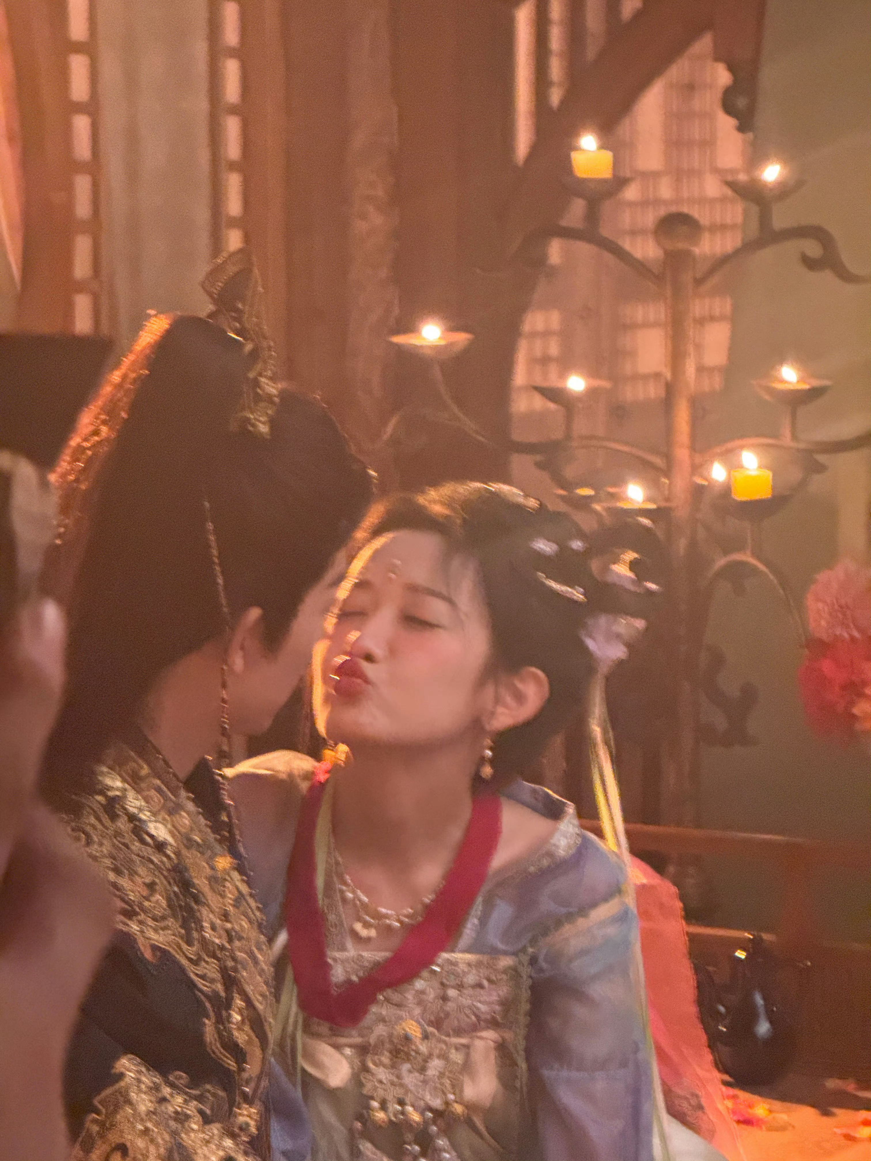 只有短国真情侣敢这么发图[老师好]落日雨辉 ​​​