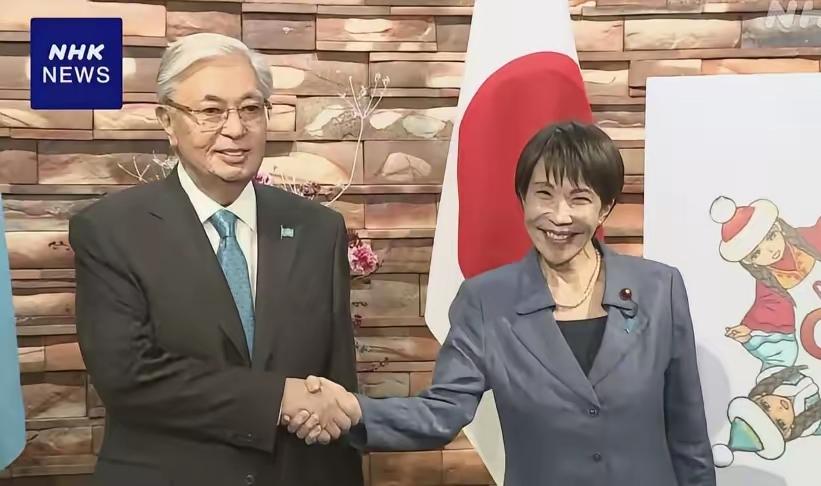 12月18日，哈萨克斯坦总统说：“日本虽然是远邻，但却是可靠的亚洲伙伴，我们重视