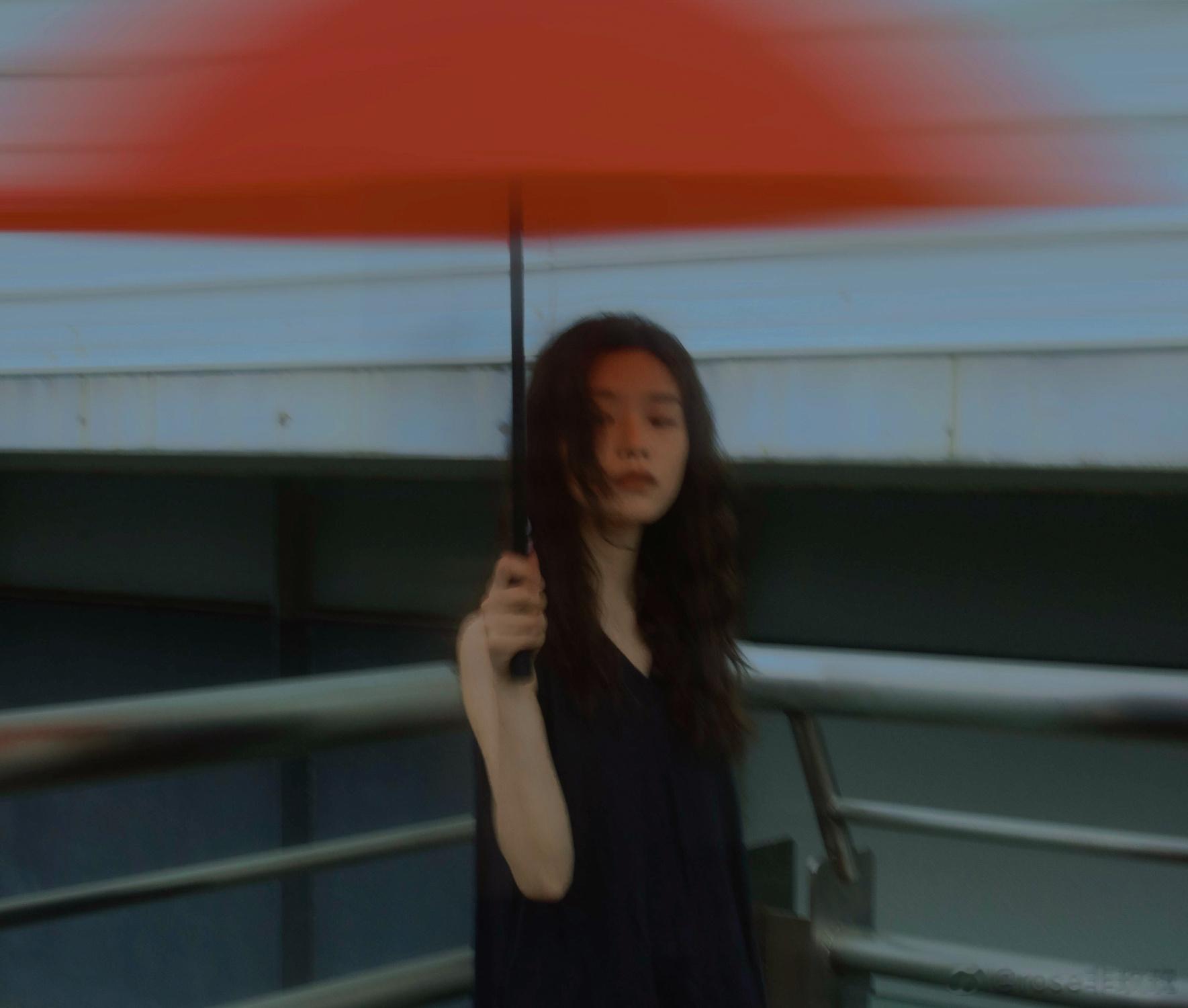  热烈而落寞  ​​​