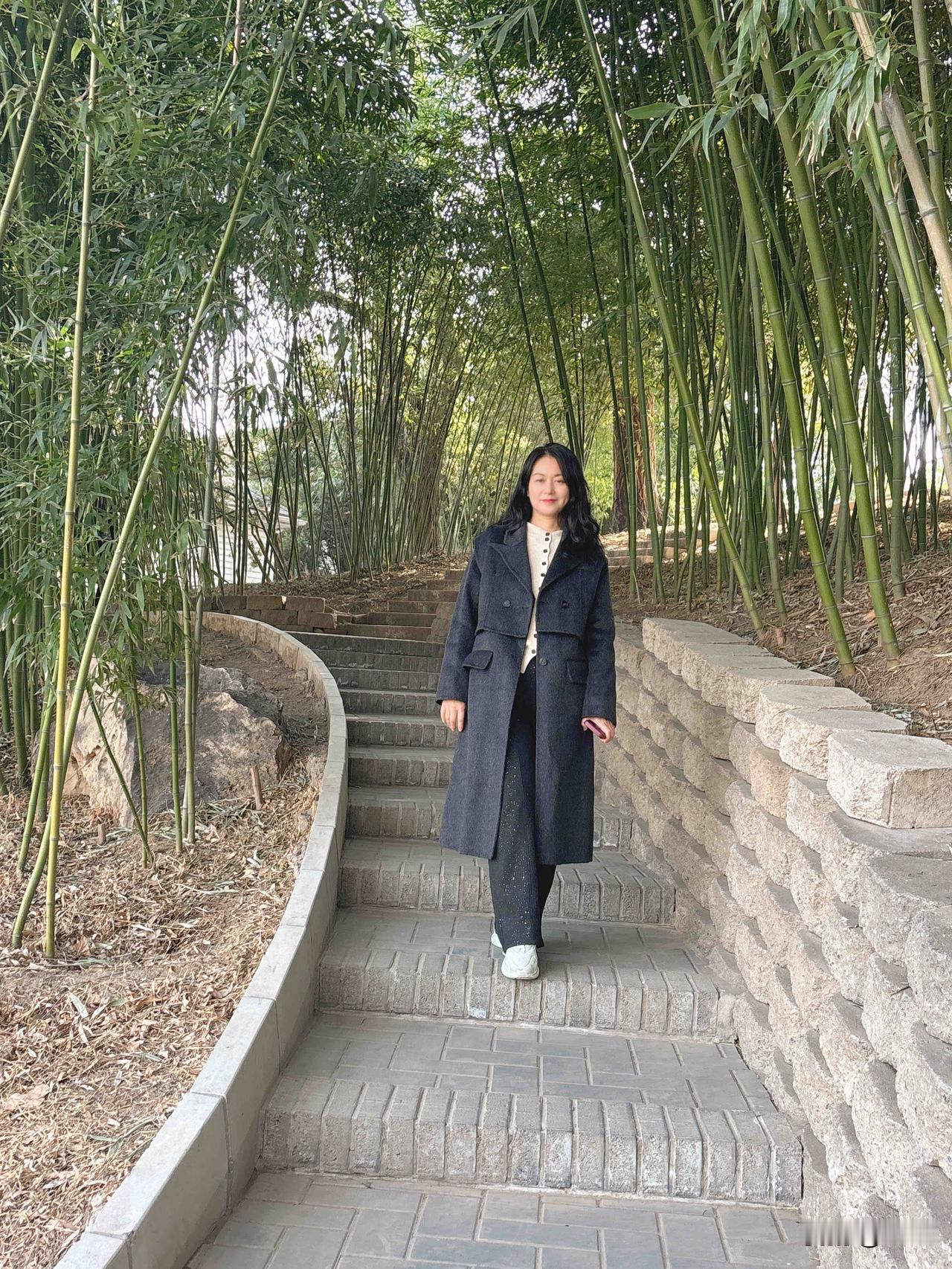 大年初四在紫竹院公园里转了半天。

经常在公园门口路过，就是没有进去过。一直以为