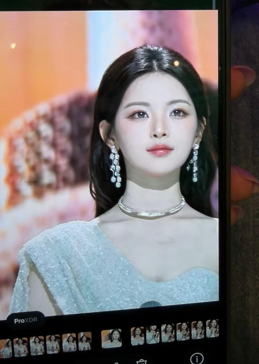 杨超越[超话]  啊啊啊啊啊啊 ​​​