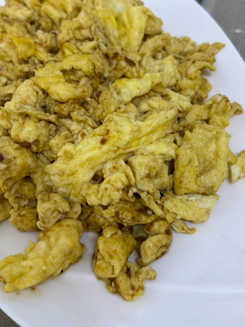 锅包肉还是我妈的最爱，比我们在广东吃的好吃很多。不过其他菜有点咸，下次得让师傅少