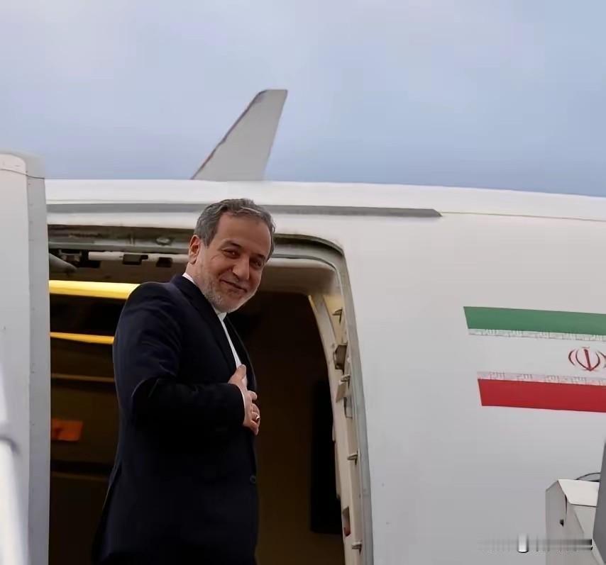 美伊局势反转！完全出乎美国的预料，伊朗果断抽身，谈判代表团撤离巴基斯坦回国，美国