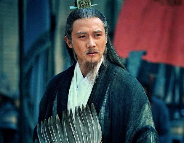 诸葛亮：三国第一“斜杠青年”，他的简历能把HR看跪！