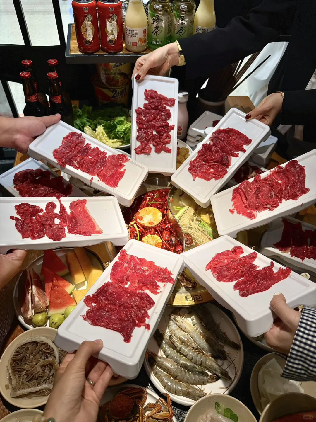 卧卧卧！宁波坠伟大的自助牛肉火锅来啦！