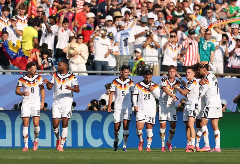 世界杯 ⚽【半场调整见效！德国队无解世界波1-1巴拉圭】不得不服纳格尔斯曼的魄力
