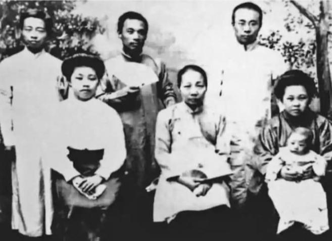 “兄弟失和”，鲁迅给自己起了一个古怪笔名

鲁迅一生用过很多笔名。据学者考证，分