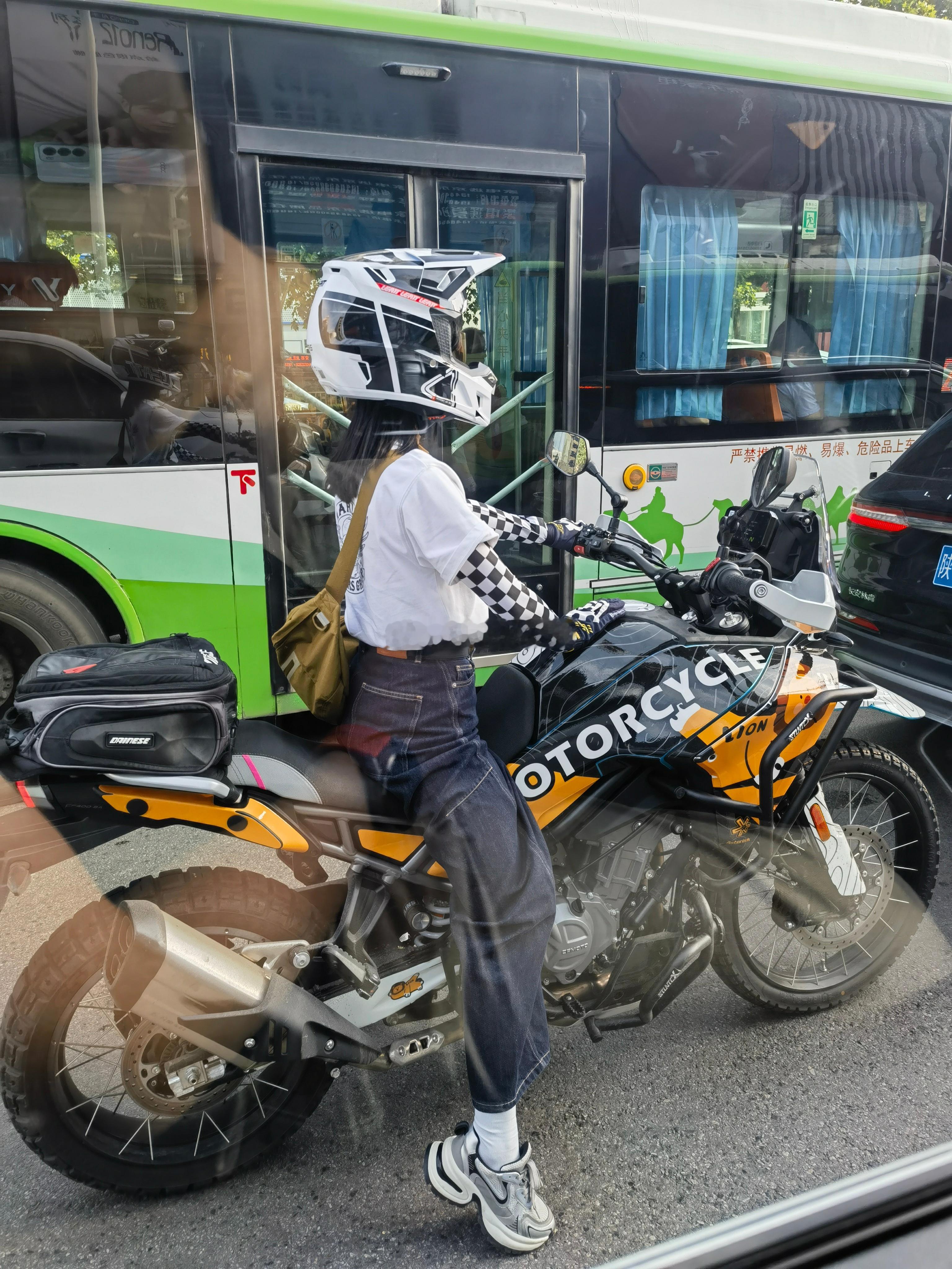 猜车啦！！！真帅~~~#海阔试车超话# ​​​