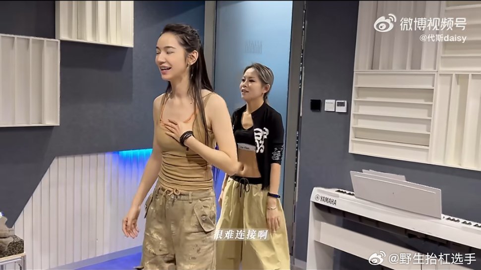 浪姐7买股代斯代斯终于圆梦乘风2026！三十加依旧勇敢追光，零基础也敢为舞台全力