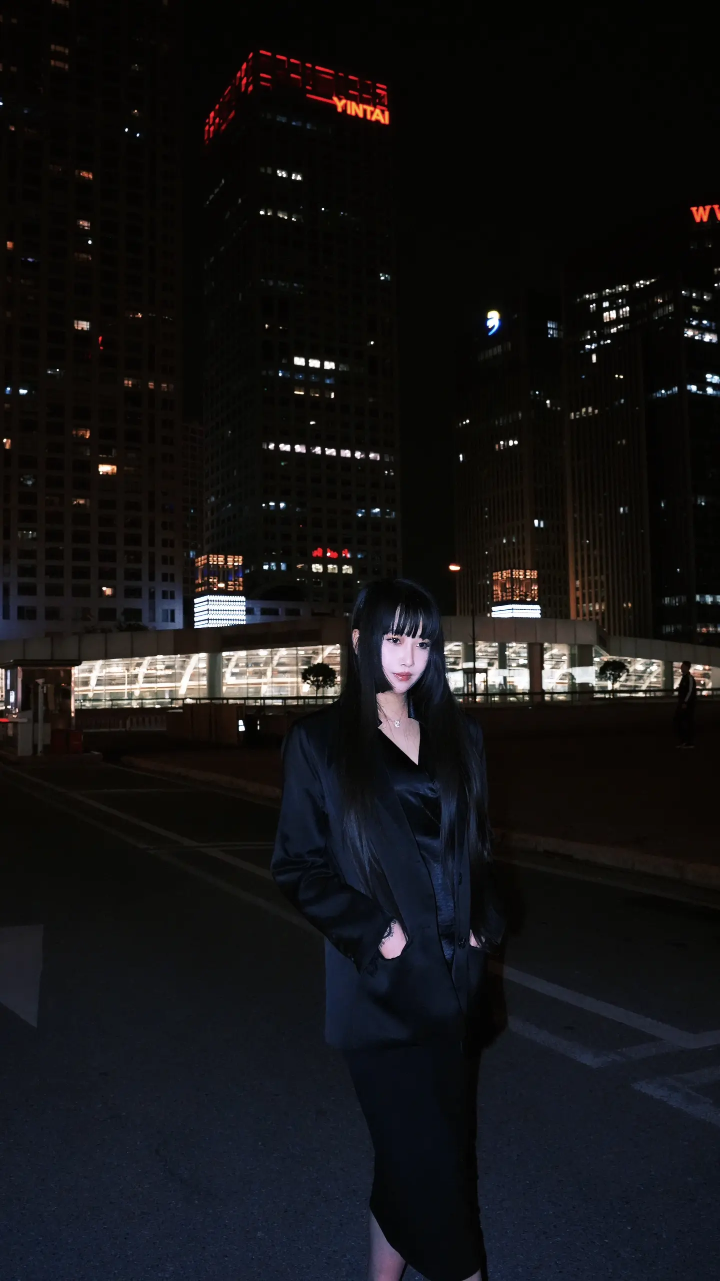 为什么你总是失望呢 因为你把太多的希望寄托在了别人身上 你希望他带给你...