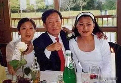 “东风-31根本不具有威慑力！”1999年，在天安门举行着50周年的国庆，东风-