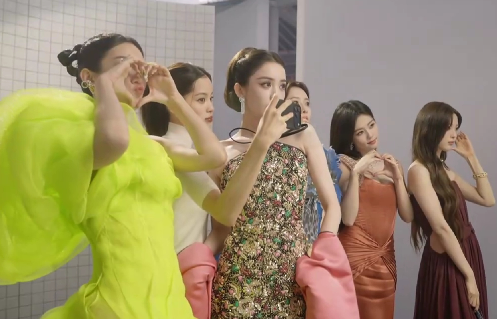 VOGUE女明星合照VOGUE对我眼睛好好 女明星们~ ​​​​