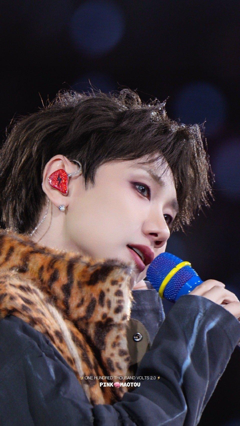 汪苏泷 孩子？？？有锤吗