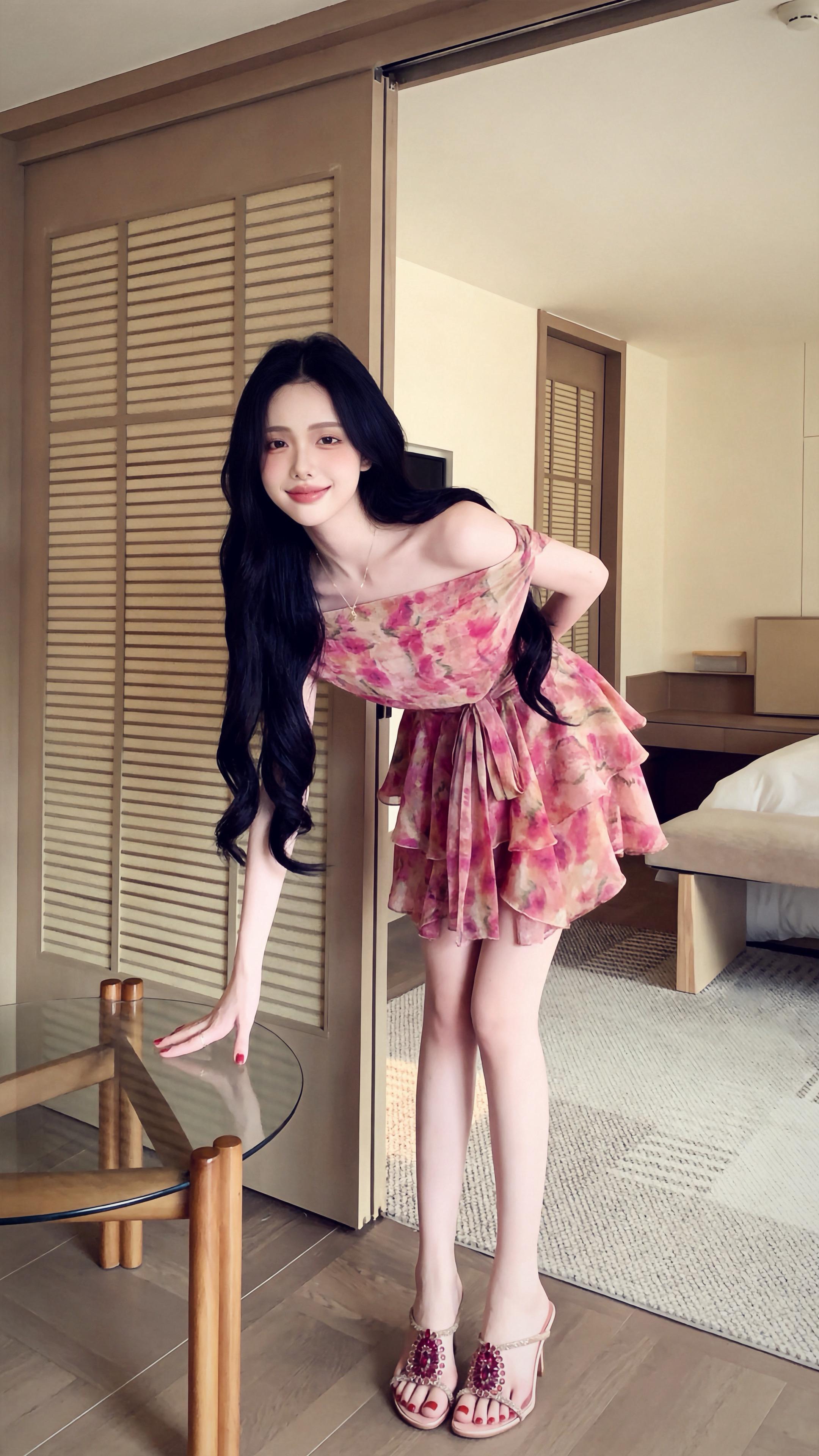 镜中的自己偶尔红妆～