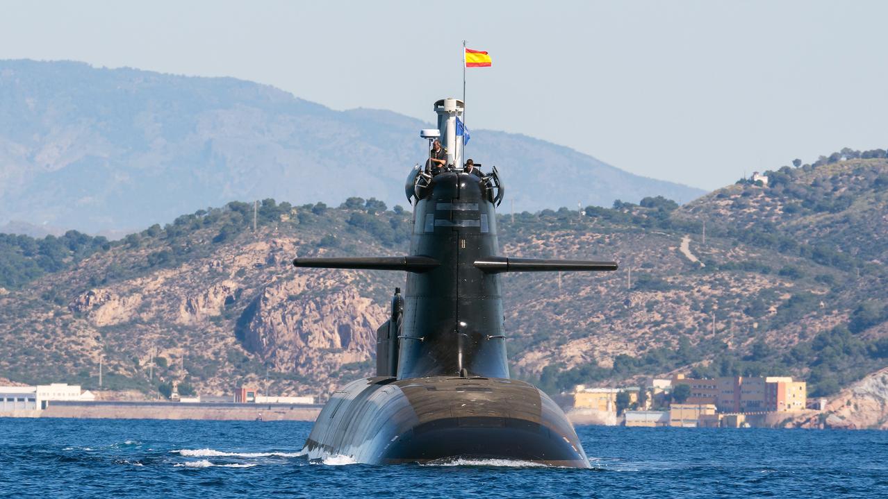 西班牙海军S-81“艾萨克·佩拉尔”号潜艇
西班牙海军S-81“艾萨克·佩拉尔”