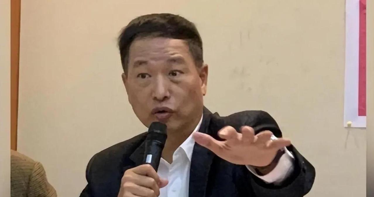 大陆启用M503新航线后，岛内许多人忧心忡忡，更有人担忧大陆上演“木马屠城计”。