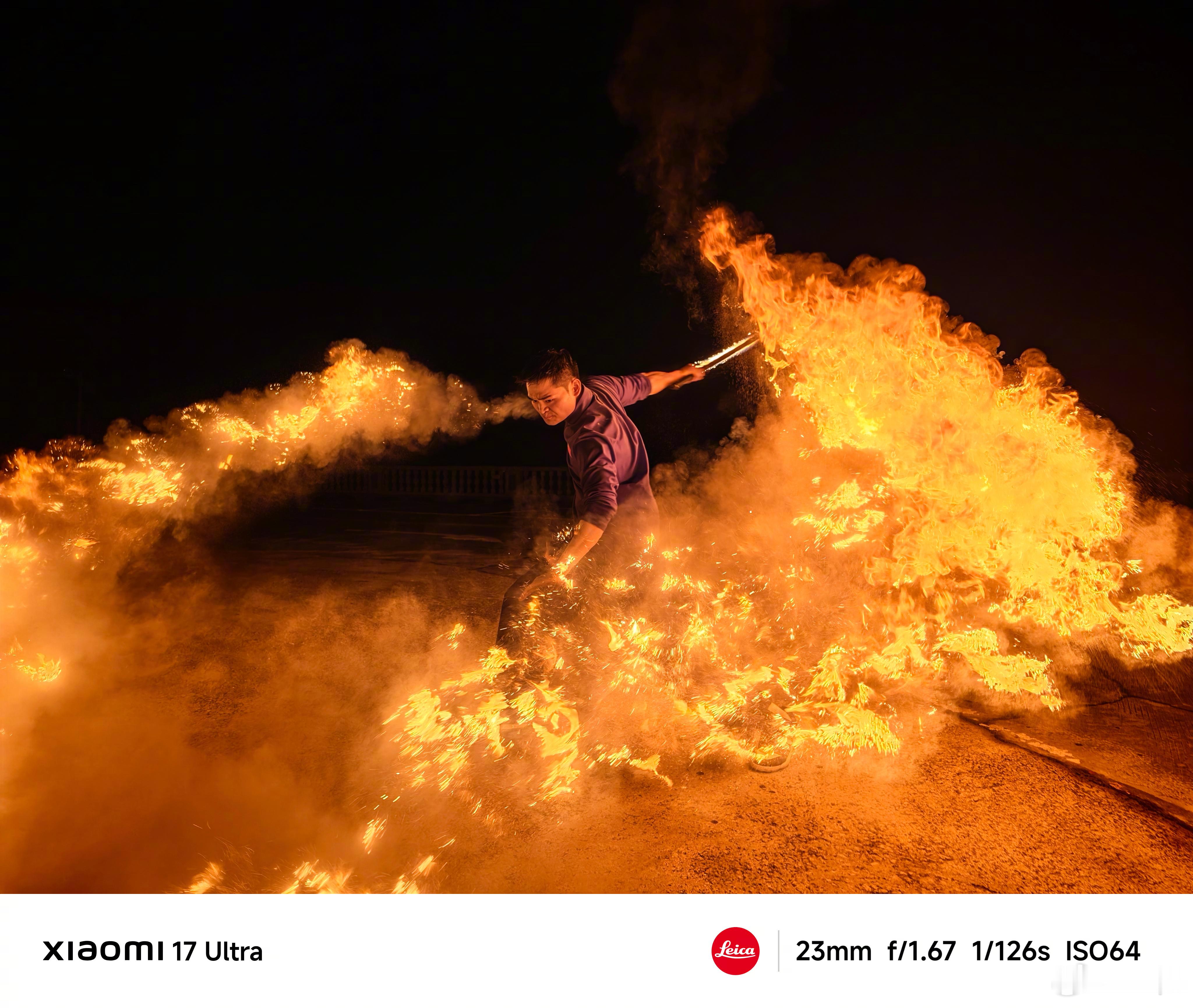 夜太美……小米17Ultra 官方样张来了，总感觉有我认识的摄影师的作品……你喜