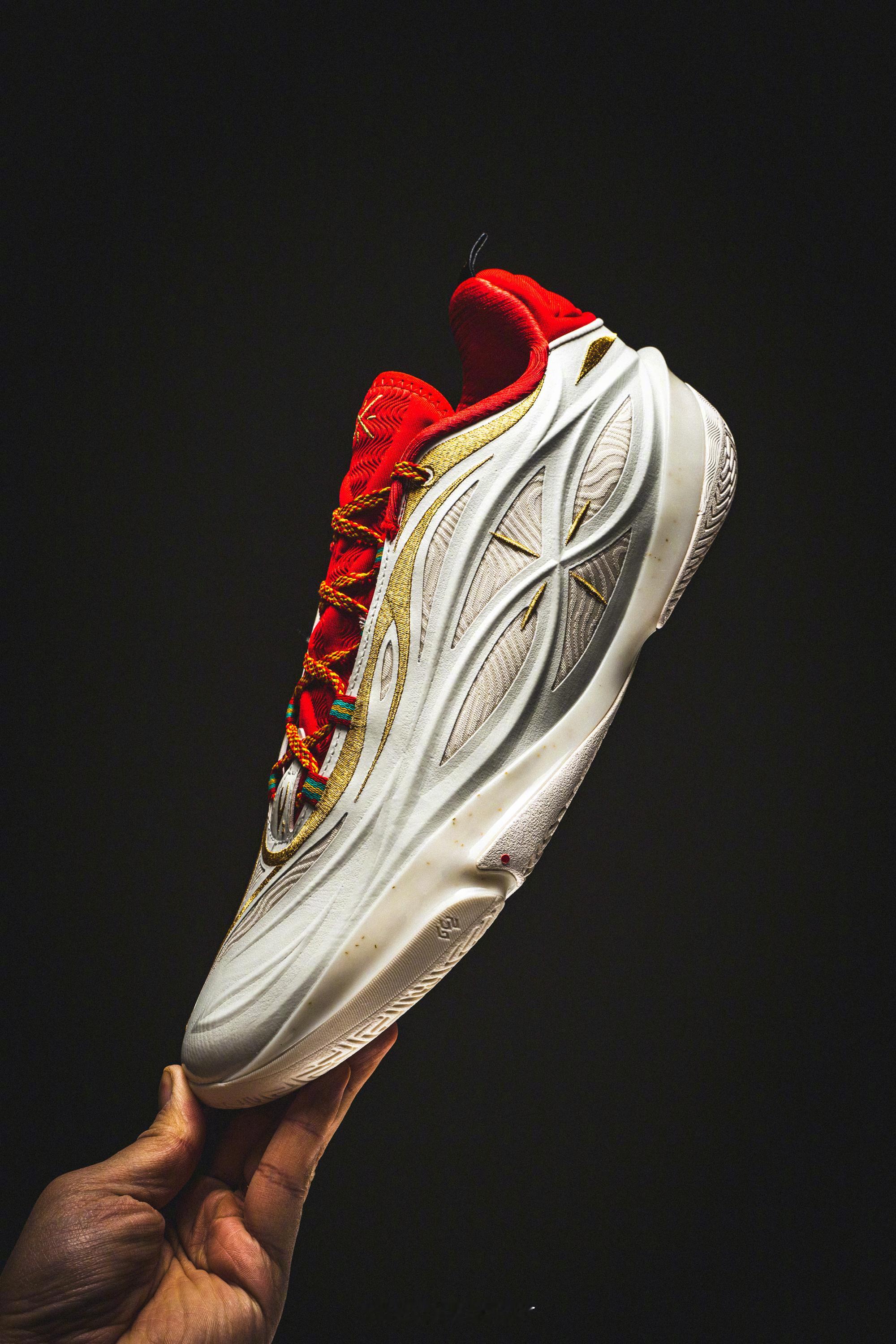 鞋吧FRESH LI-NING WADE 808 V ULTRA V2「Chri