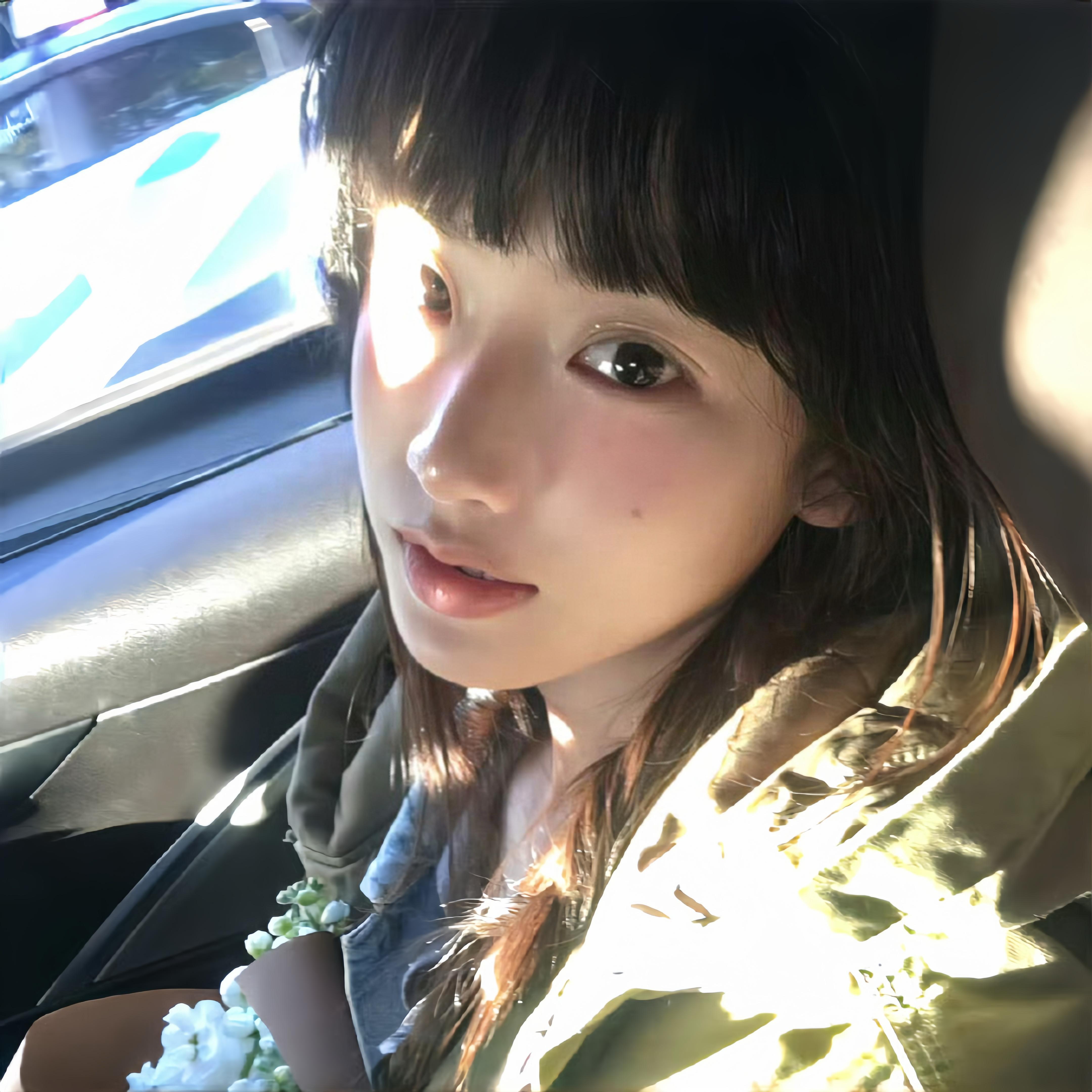 𝕷𝖎𝖋𝖊 𝗛𝗶都说待人如初很难 于是我想到了十年如一日爱我的家人 和