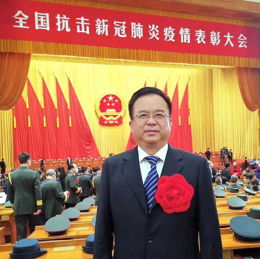 济宁的焦华被查，现在是火了。

他是原来的济宁市第一人民医院院长。后来到了卫生局