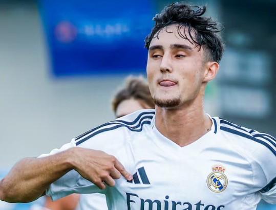 据报道，勒沃库森、葡萄牙体育和阿贾克斯询问过卡斯蒂亚小将福特亚的情况，此外还有科