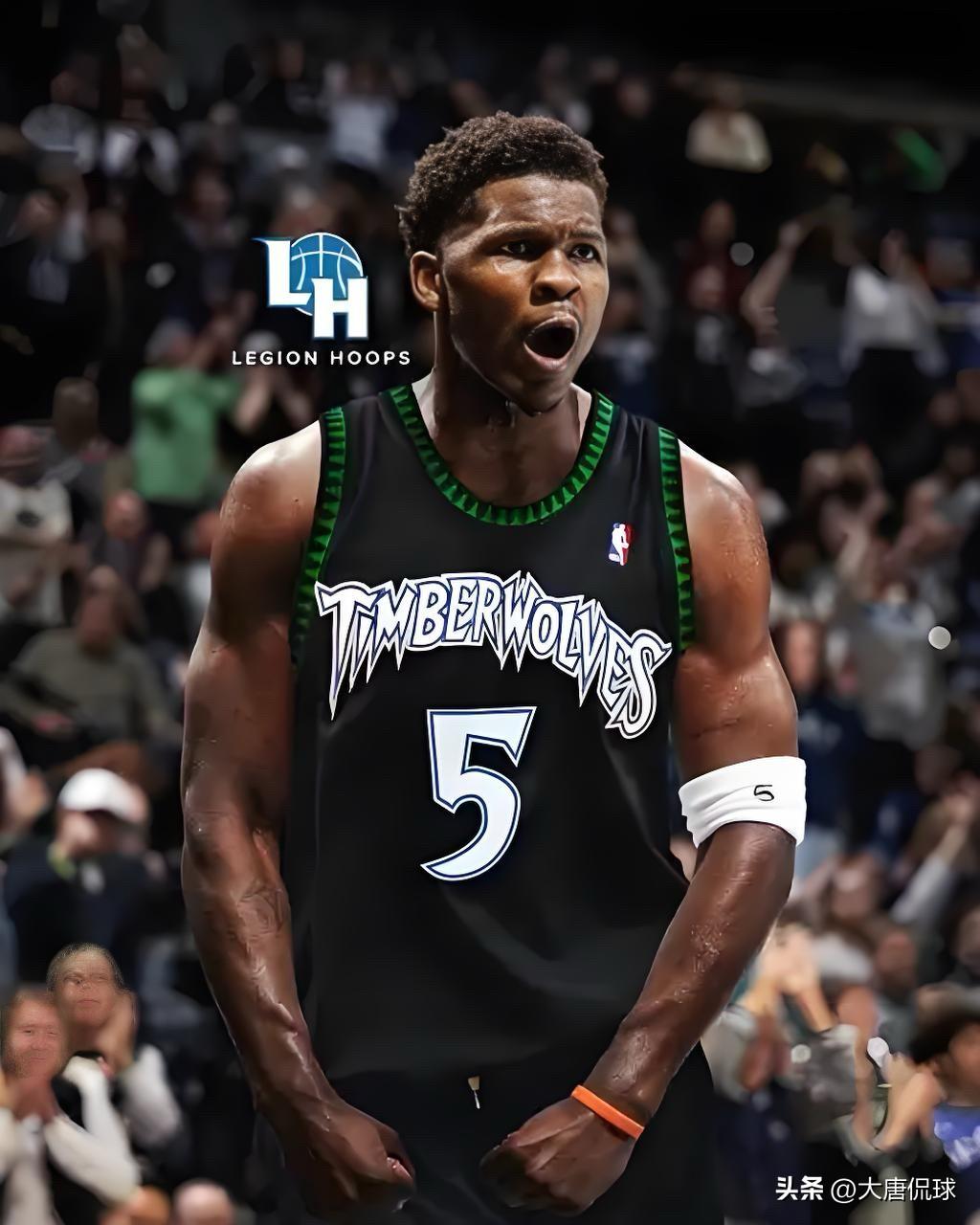 森林狼逆转取胜，不得不说的四个事实！

1. 华子超巨成色拉满。
进攻无解、防守