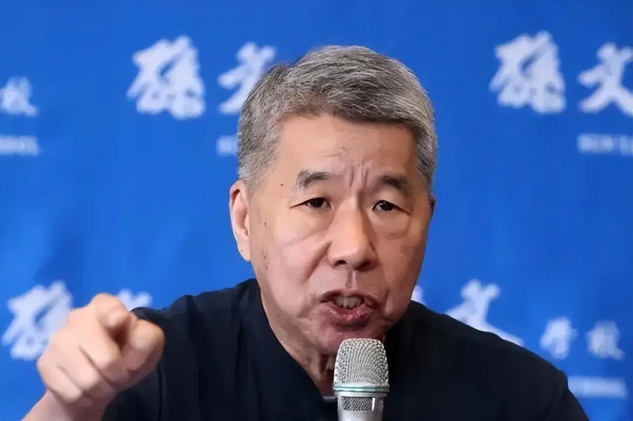 是不是要挑战郑丽文？张亚中正式发声，暗示另有其人？

此前，针对7月25日召开的