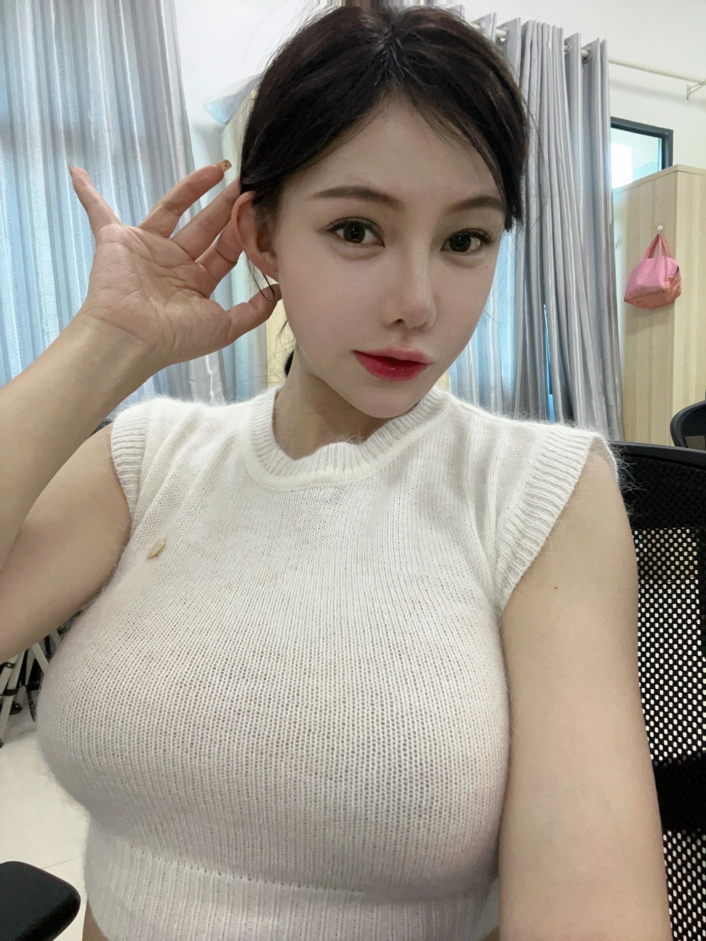 颜值重要还是身材重要#颜值##运动打卡##健身# ​​​