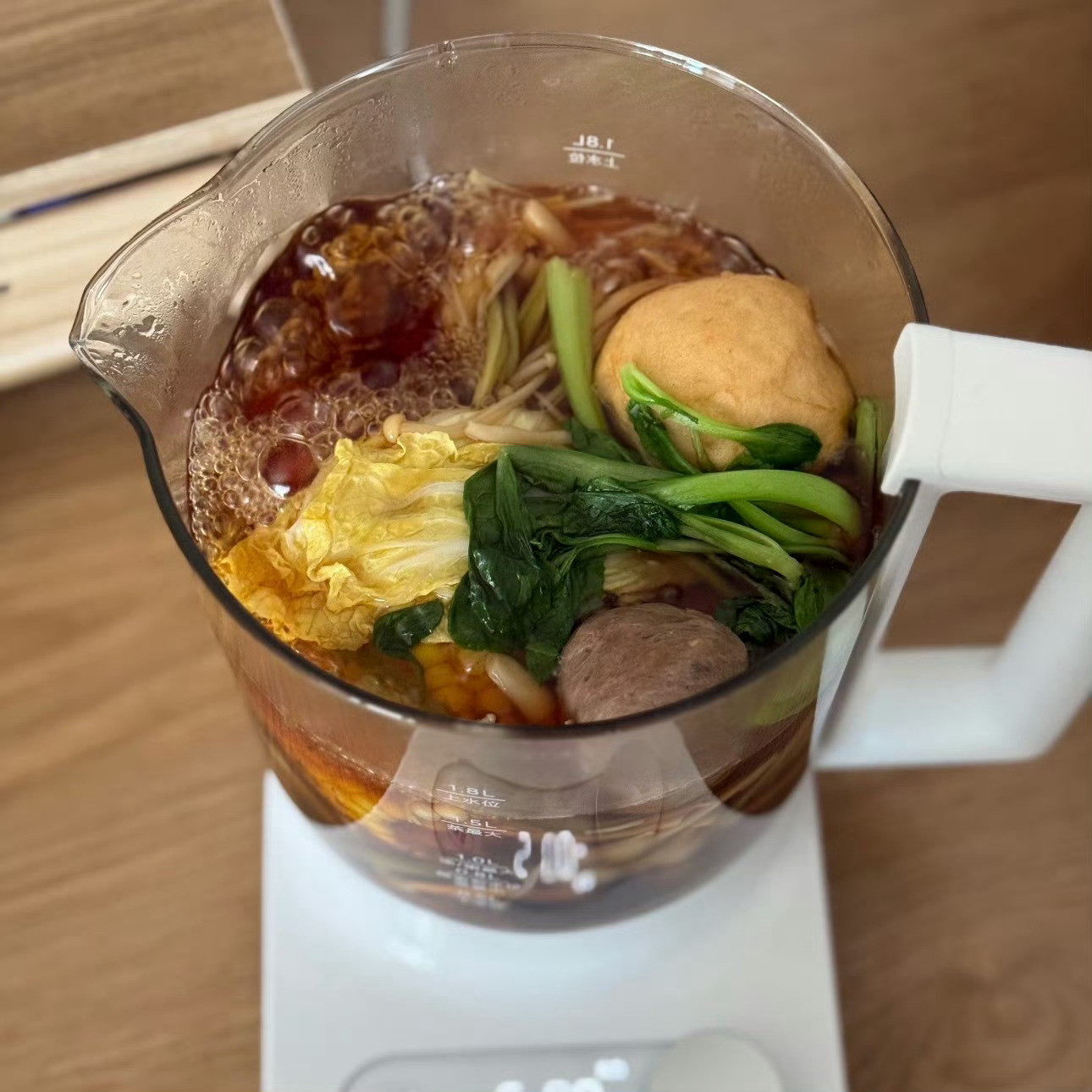 谁能想到养生壶还能变身小火锅你敢吃吗养生壶太全面了