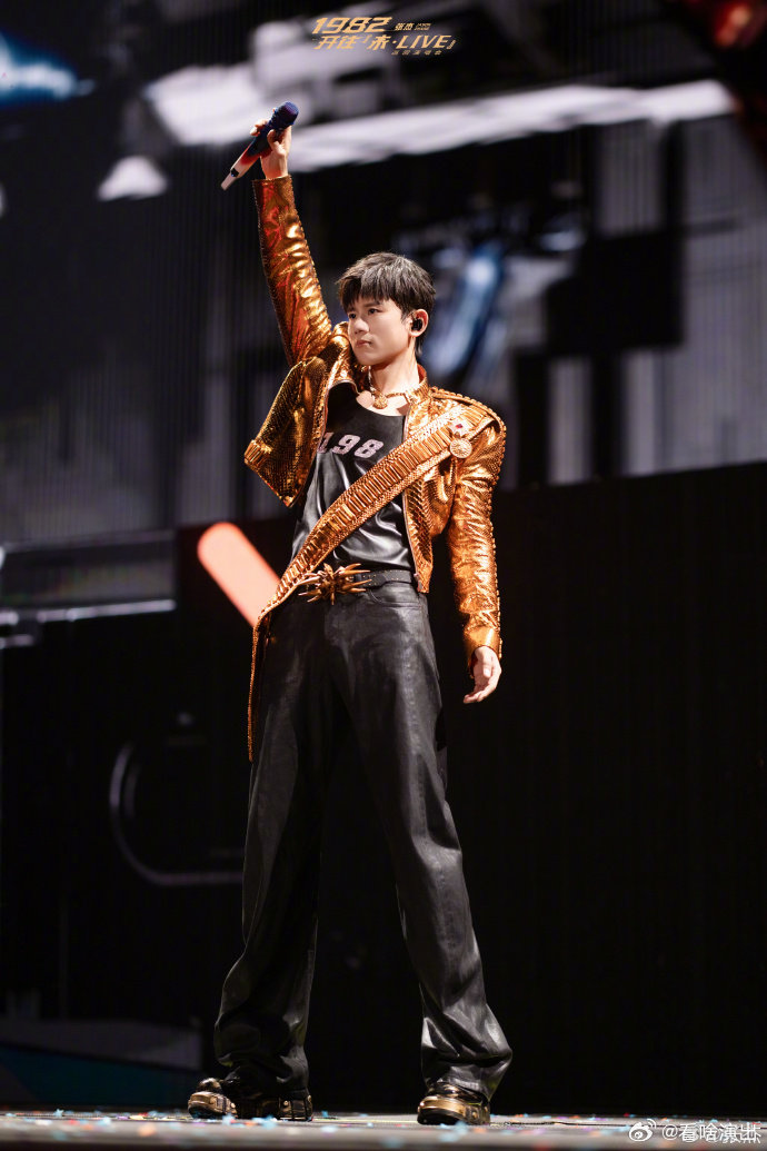 张杰南京抢票张杰南京演唱会抢票 抢票战况火热！南京站门票顺利售罄，11.13-1