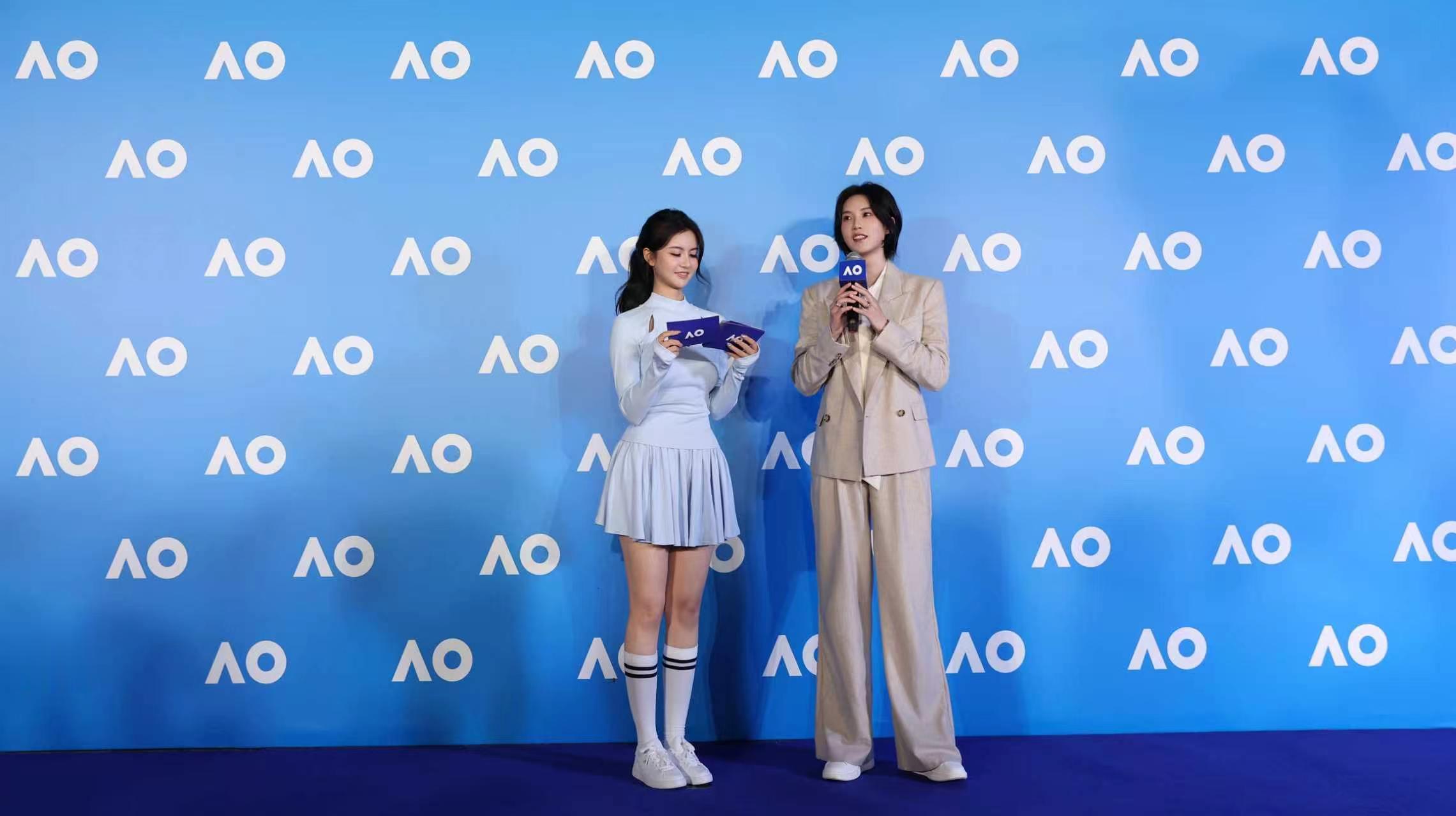 酷飒登场，气场全开🤩欢迎Cool Girl来到澳网蓝毯！澳网2027澳网一分大