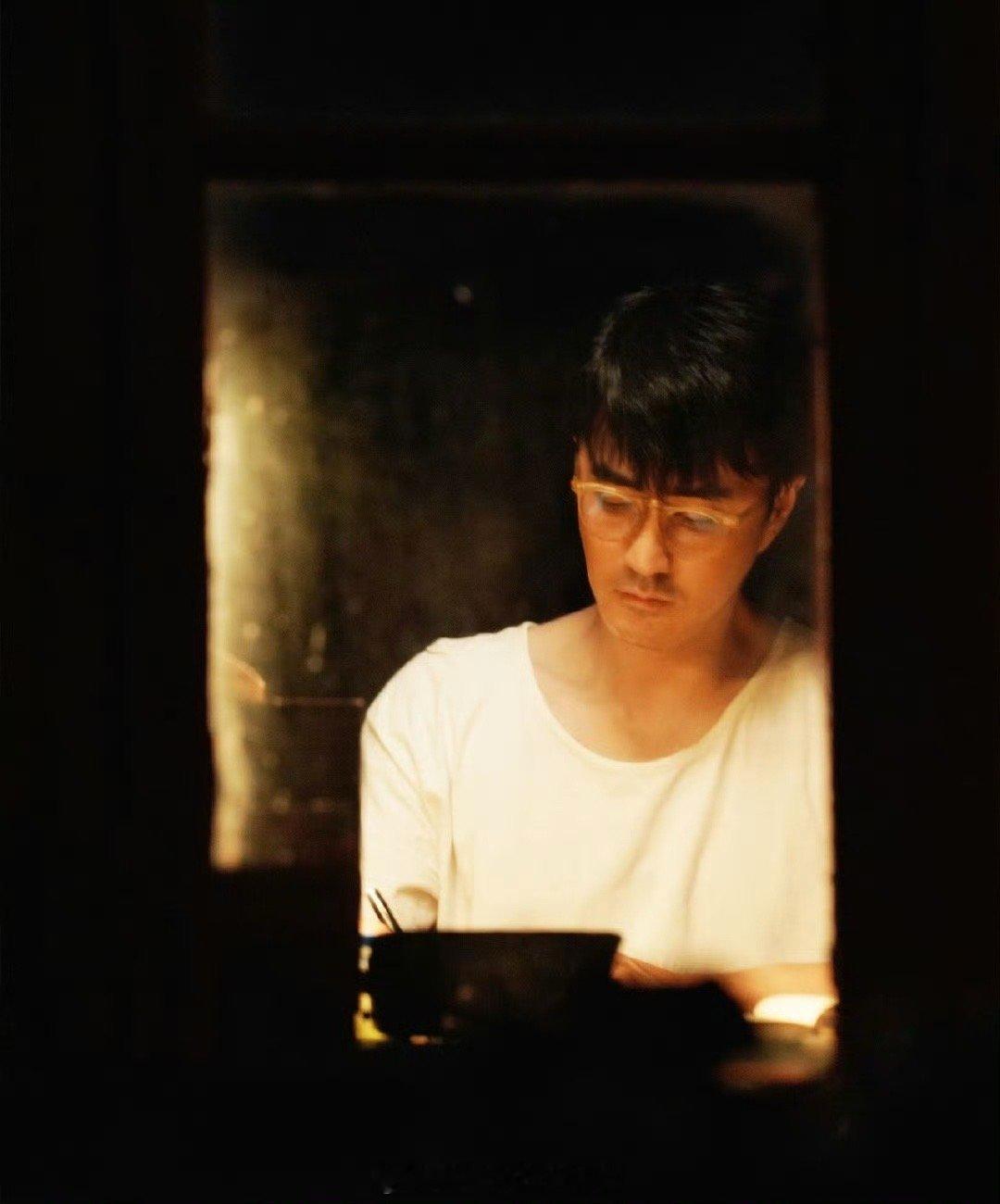 疑似看见了杨玏带娃vlog 这是带娃vlog？这明明是亲子关系宣传片！杨玏用行动