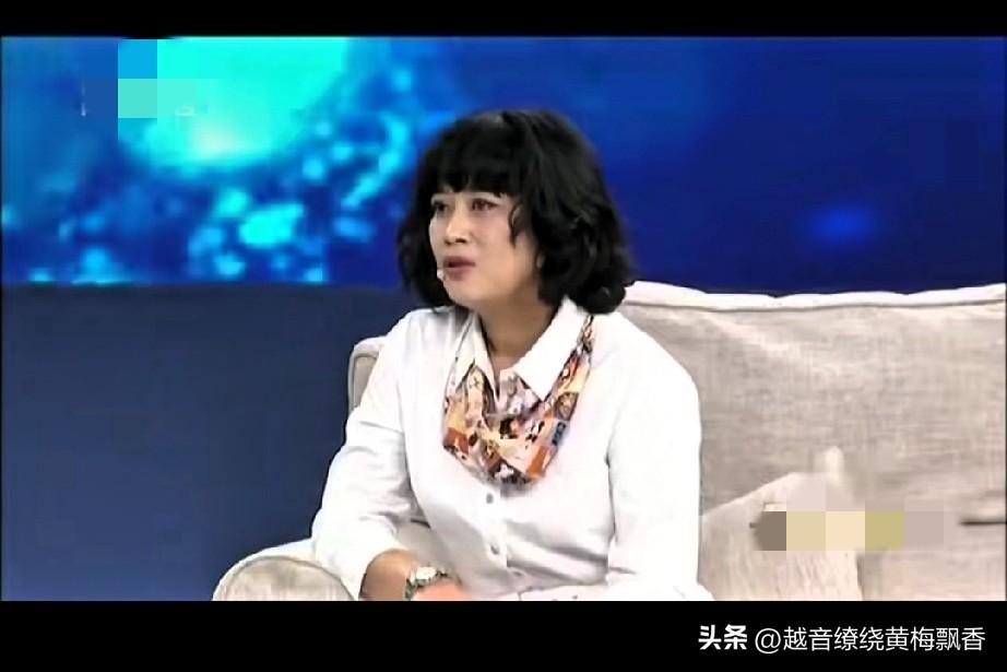 今天看了一期王芳主持的访谈节目《马兰花开》，这期的访谈对象是东北二人转演员王红梅