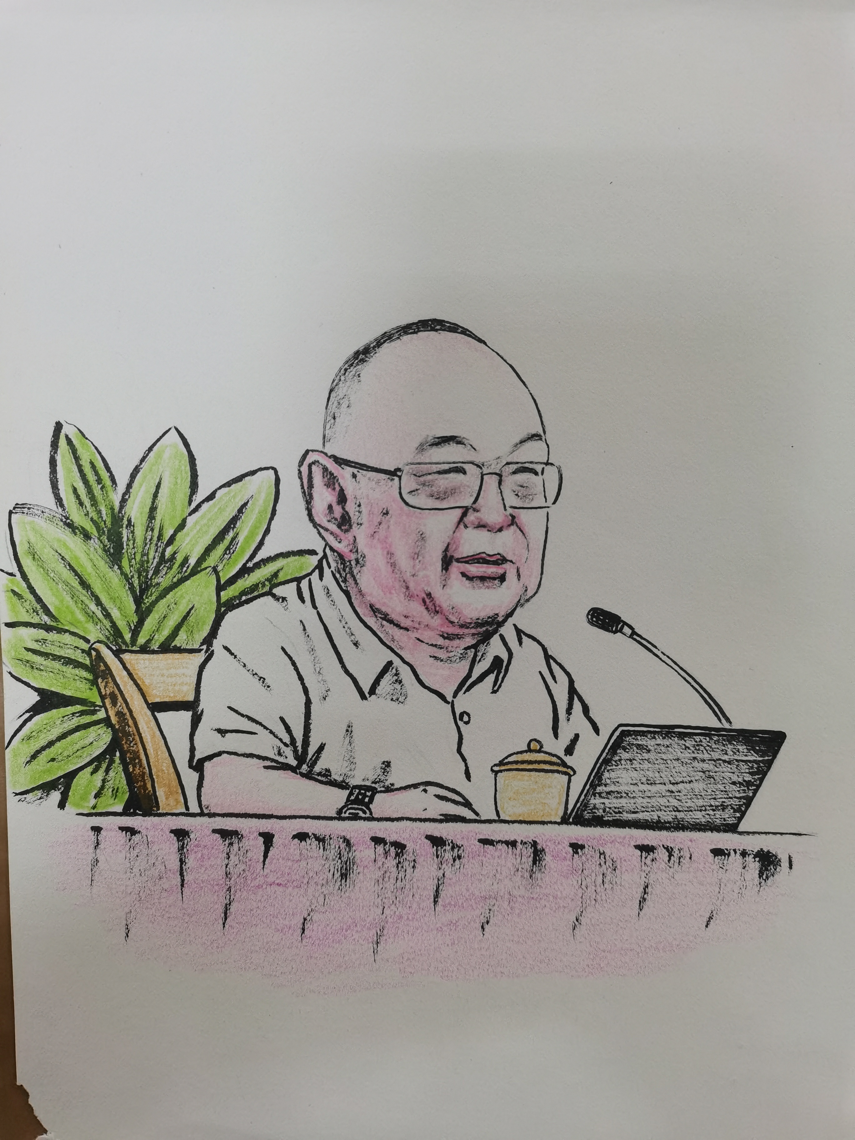 有个粉丝给我送了些东西，还给我画了一幅卡通画。还挺像的，嘿嘿嘿。谢谢这位朋友。