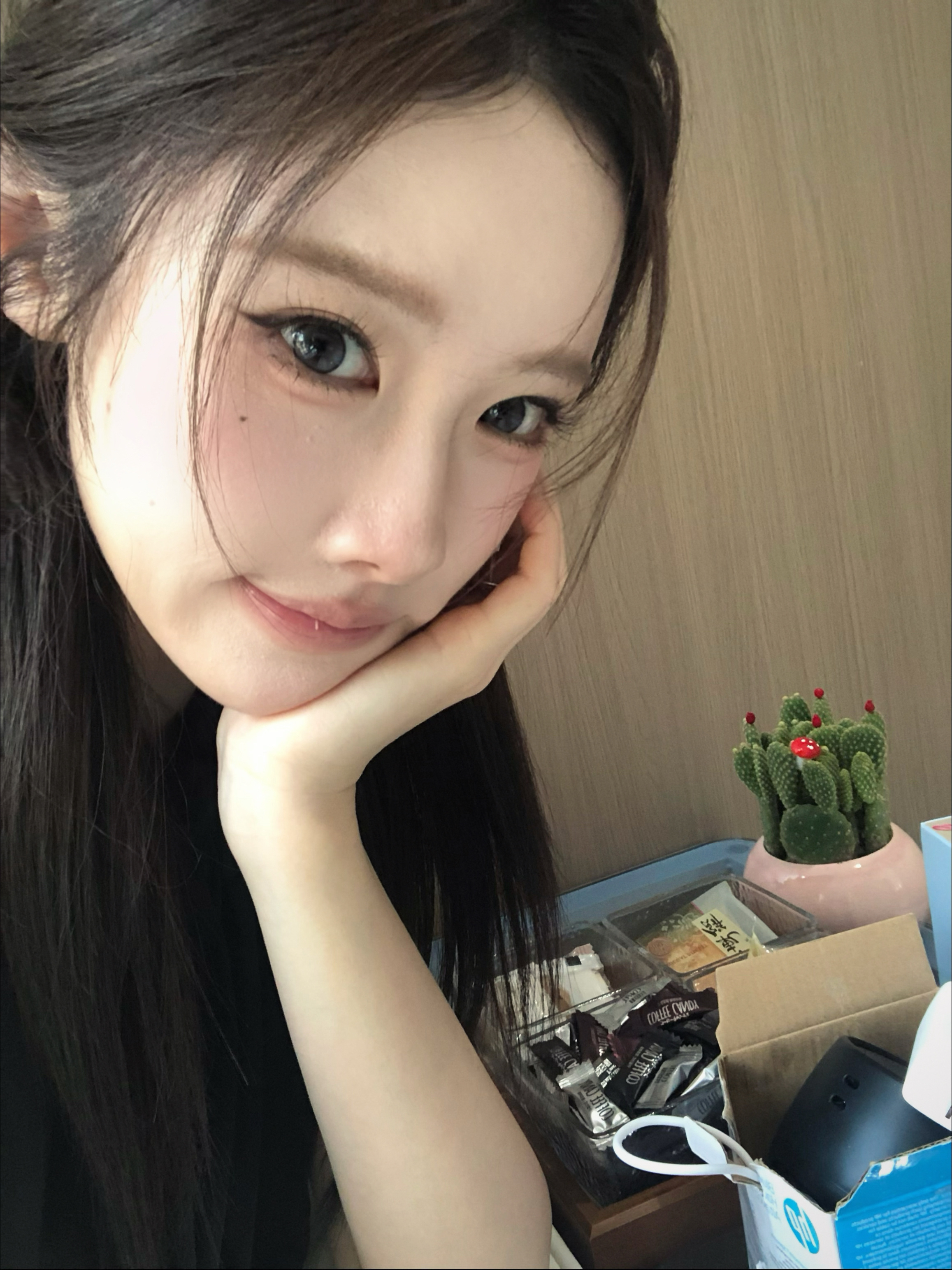 🖤今天是姐姐 妈呀这个妆造我真的太喜欢了 ​​​