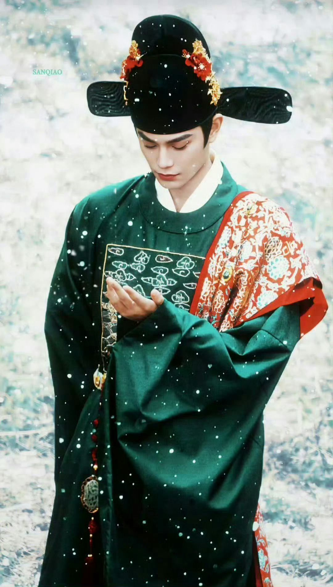 丁禹兮花开锦绣登8月片单丁禹兮《花开锦绣》登腾讯视频8月电视剧片单八月花开，锦绣