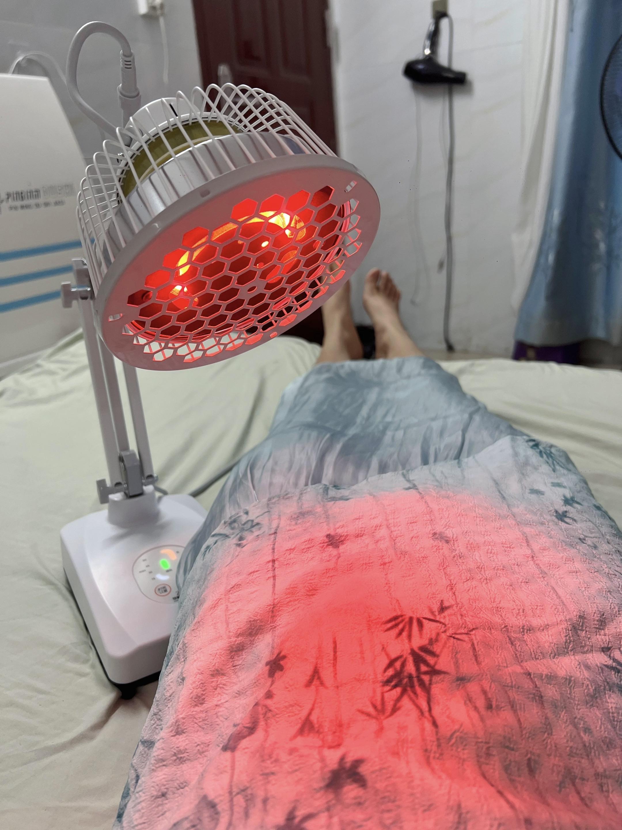 回复  跟风买的烤灯，听说备孕、炎症、宫寒痛经也能用，是真的有点神啊！