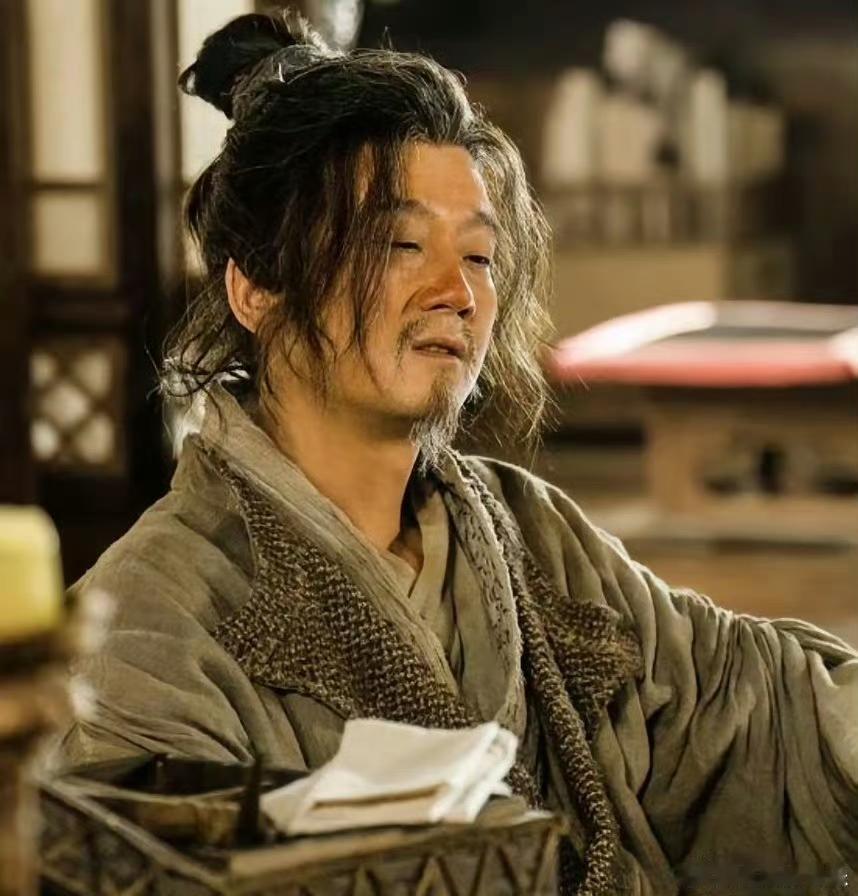 好的剧组相互成就，

有人不屑你的指导，有人把你当做宝，

陈创老师在唐诡3剧组