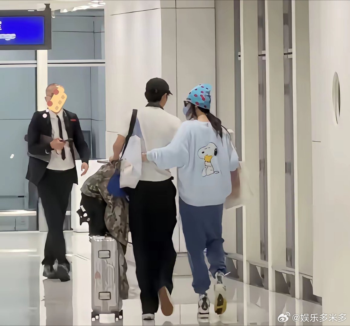 张柏芝这辈子都忘不了谢霆锋了。原因很简单，不是谢霆锋一直不和王菲结婚，而是大儿子